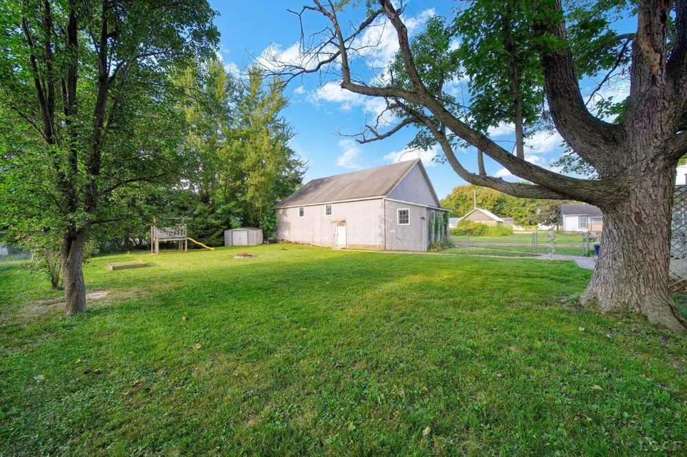 506 E Logan Street Tecumseh City, MI 49286