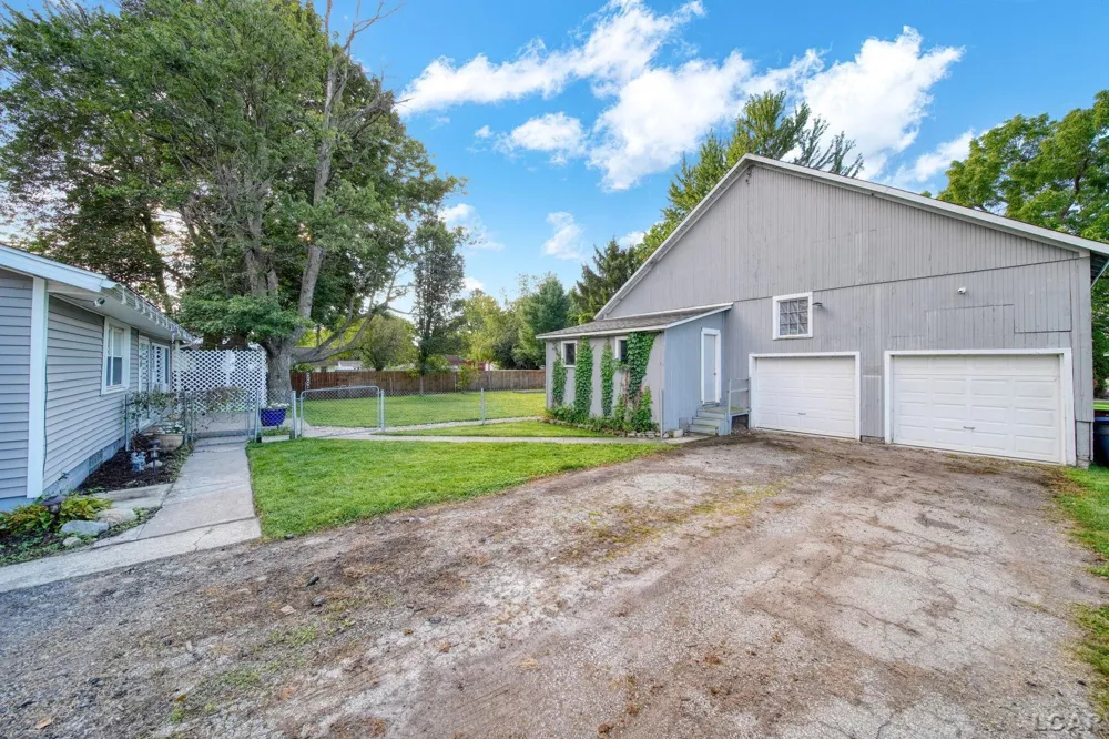 506 E Logan Street Tecumseh City, MI 49286