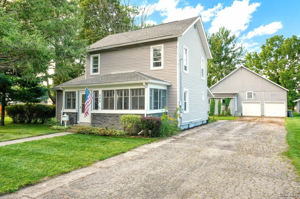 506 E Logan Street Tecumseh City, MI 49286