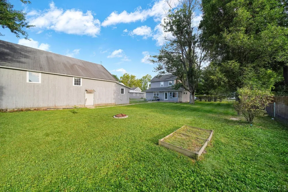 506 E Logan Street Tecumseh City, MI 49286