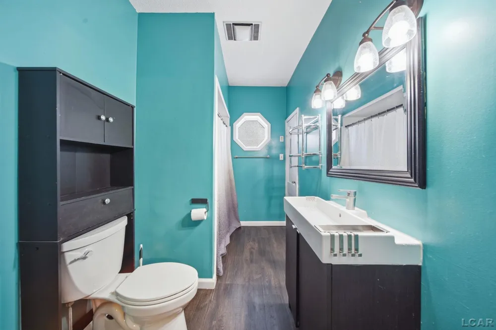 506 E Logan Street Tecumseh City, MI 49286