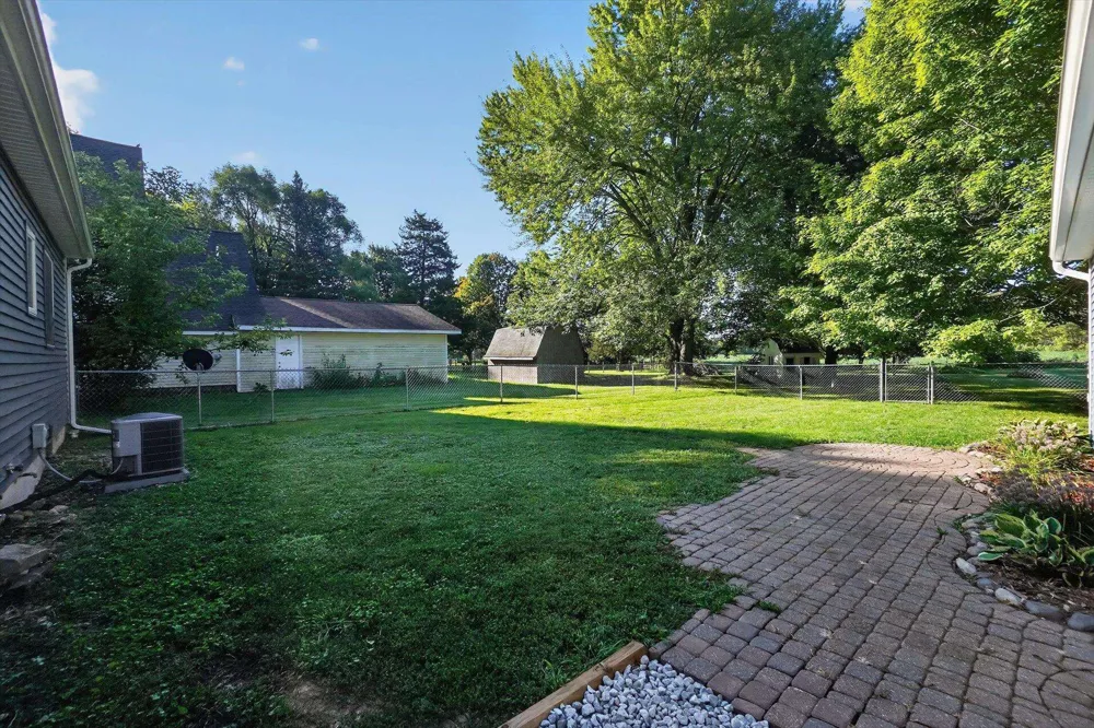 616 E Grand River Road Laingsburg City, MI 48848