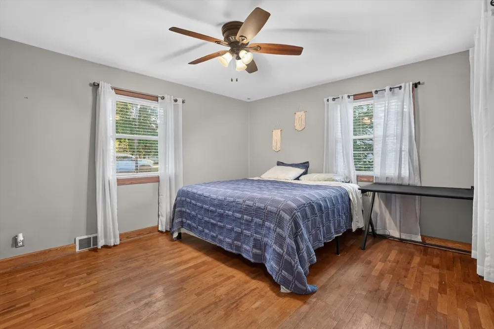 616 E Grand River Road Laingsburg City, MI 48848
