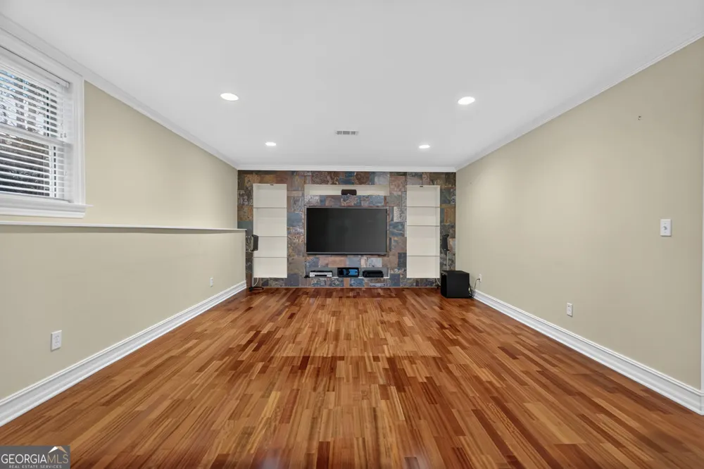 640 Garden Wilde PL Roswell, GA 30075