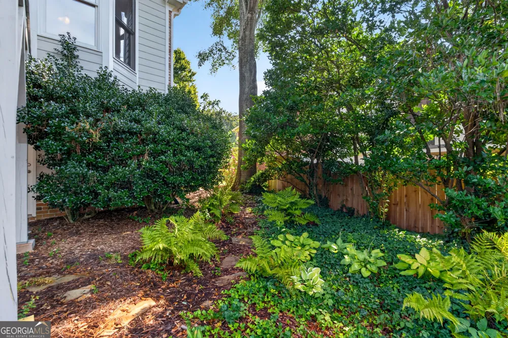 640 Garden Wilde PL Roswell, GA 30075