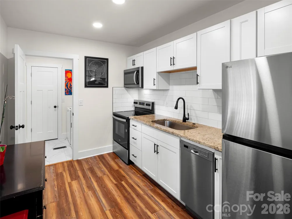 49 Allen Street Asheville, NC 28806