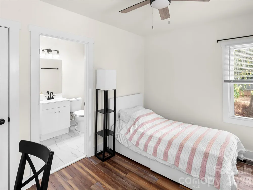 49 Allen Street Asheville, NC 28806