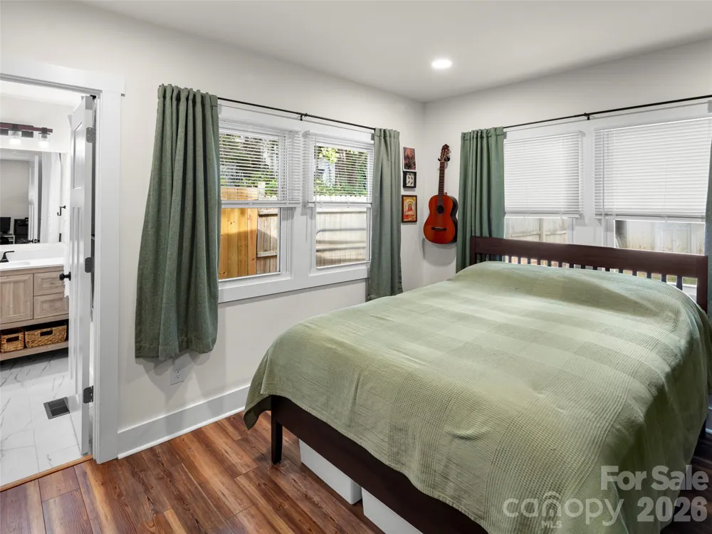 49 Allen Street Asheville, NC 28806