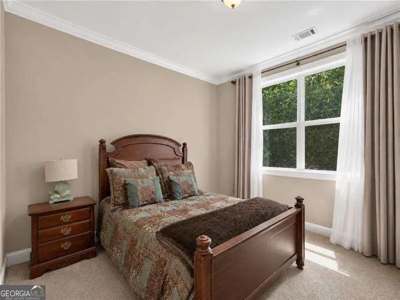 2726 Avington LN SE Smyrna, GA 30080