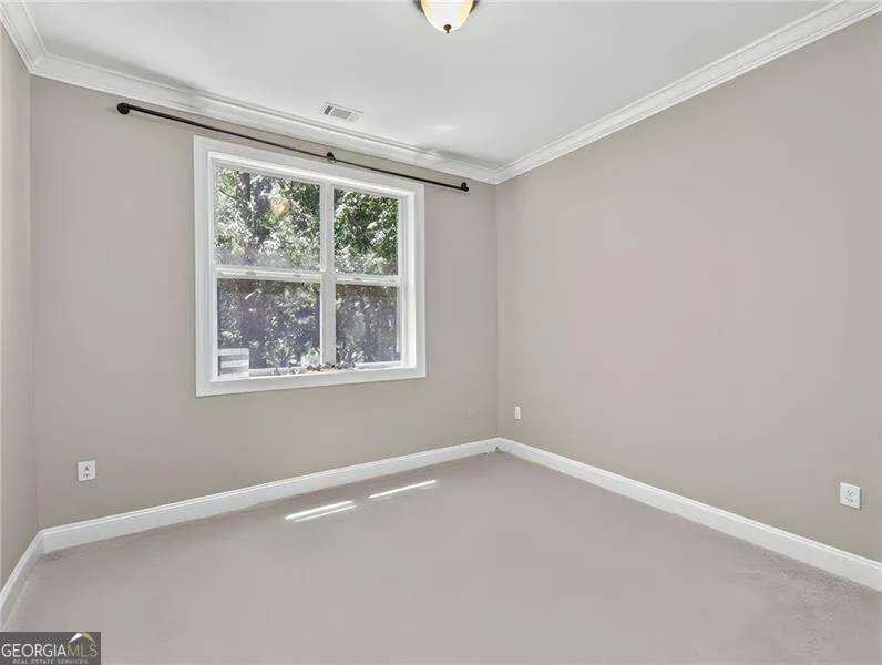 2726 Avington LN SE Smyrna, GA 30080