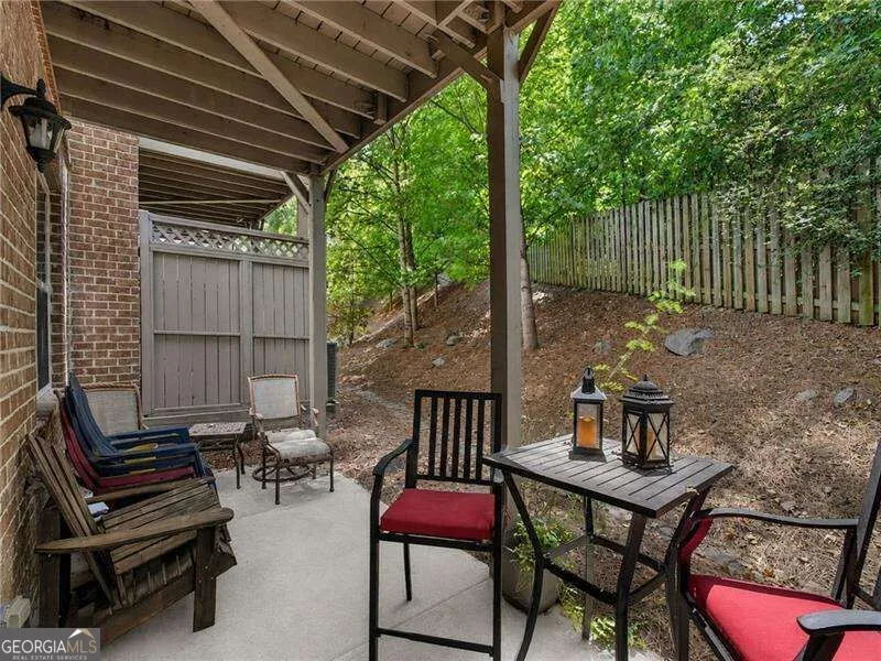 2726 Avington LN SE Smyrna, GA 30080