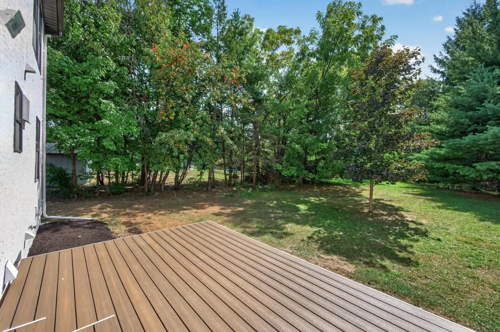 364 County Road C W Roseville, MN 55113