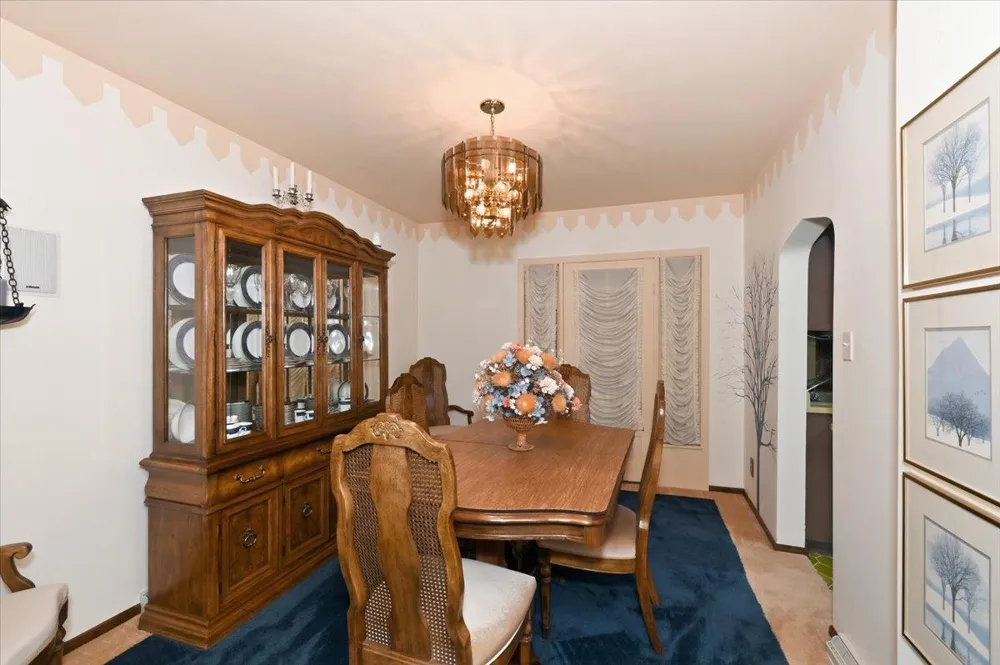 324 98th Avenue W Duluth, MN 55808