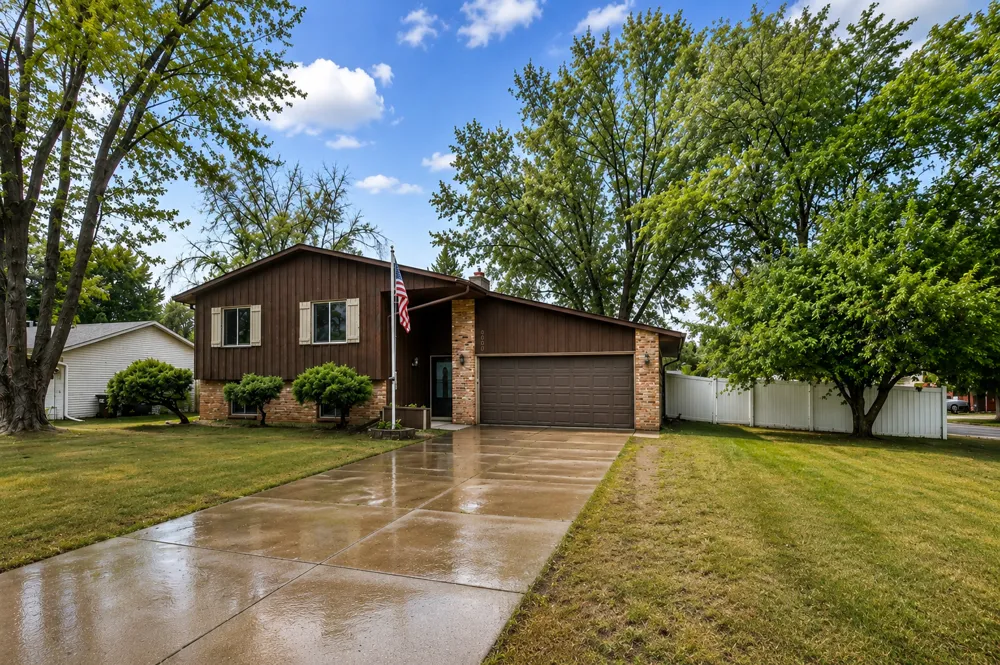7300 Illies Avenue S Cottage Grove, MN 55016