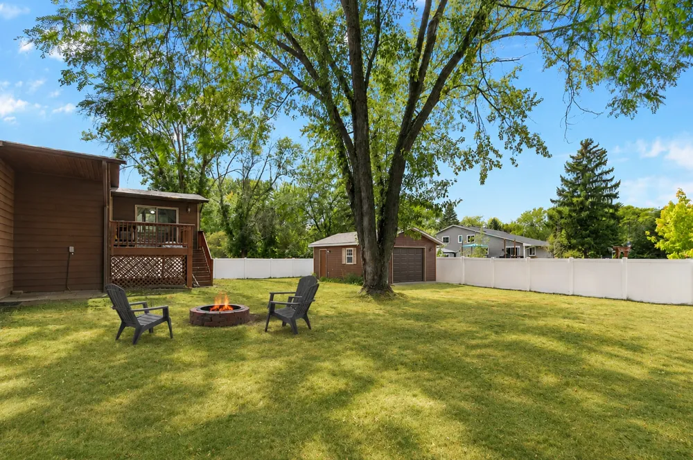 7300 Illies Avenue S Cottage Grove, MN 55016