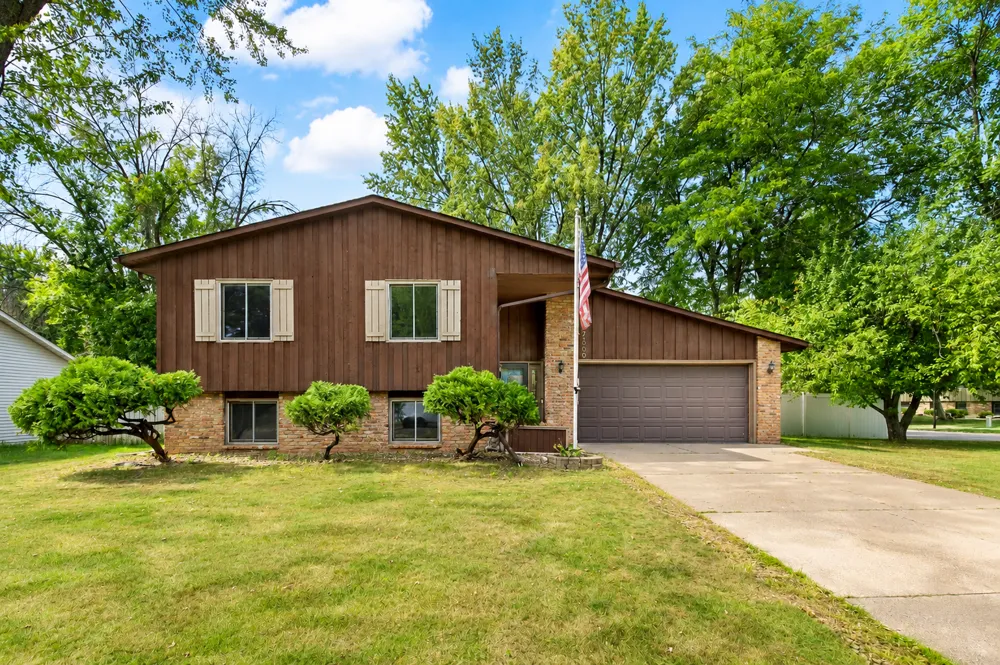 7300 Illies Avenue S Cottage Grove, MN 55016