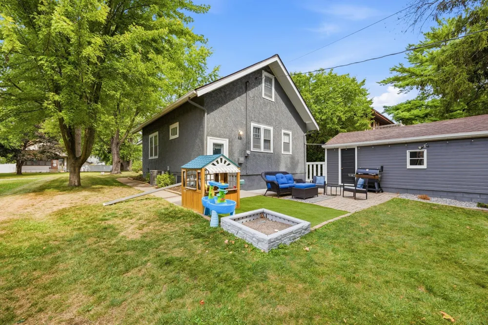 408 Division Street E Buffalo, MN 55313