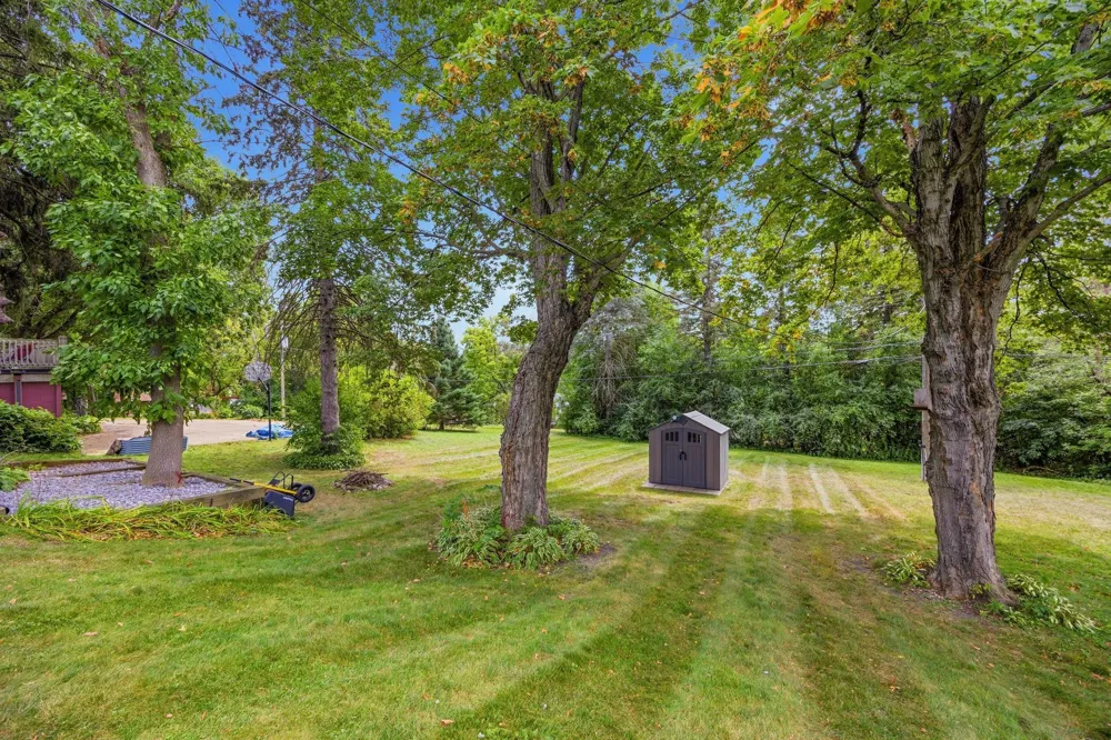 408 Division Street E Buffalo, MN 55313