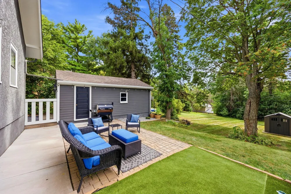 408 Division Street E Buffalo, MN 55313