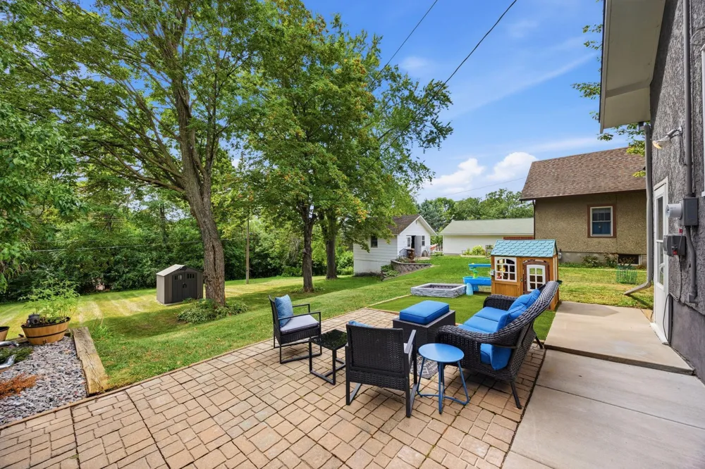 408 Division Street E Buffalo, MN 55313
