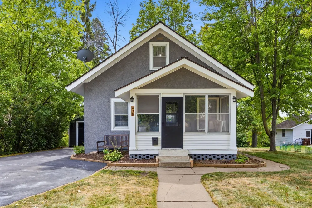 408 Division Street E Buffalo, MN 55313