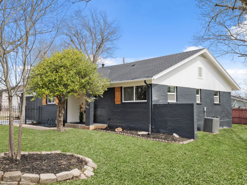 8401 Staunton Drive Austin, TX 78758