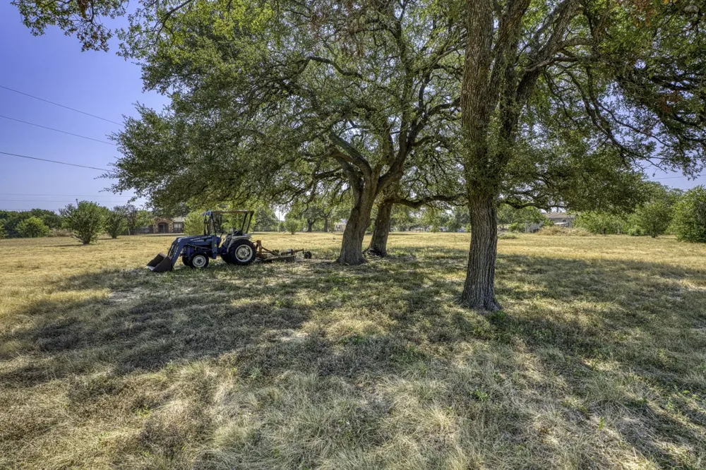 D N WATTS LANE Belton, TX 76513