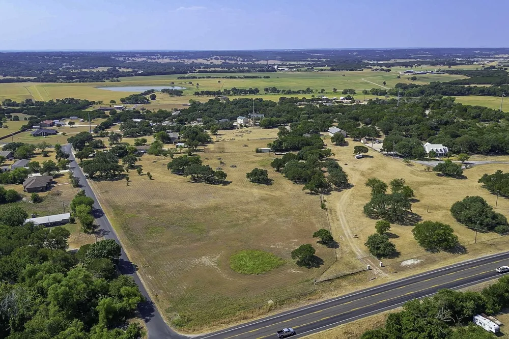 D N WATTS LANE Belton, TX 76513