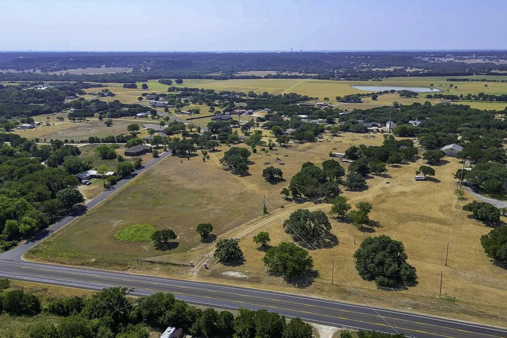 D N WATTS LANE Belton, TX 76513