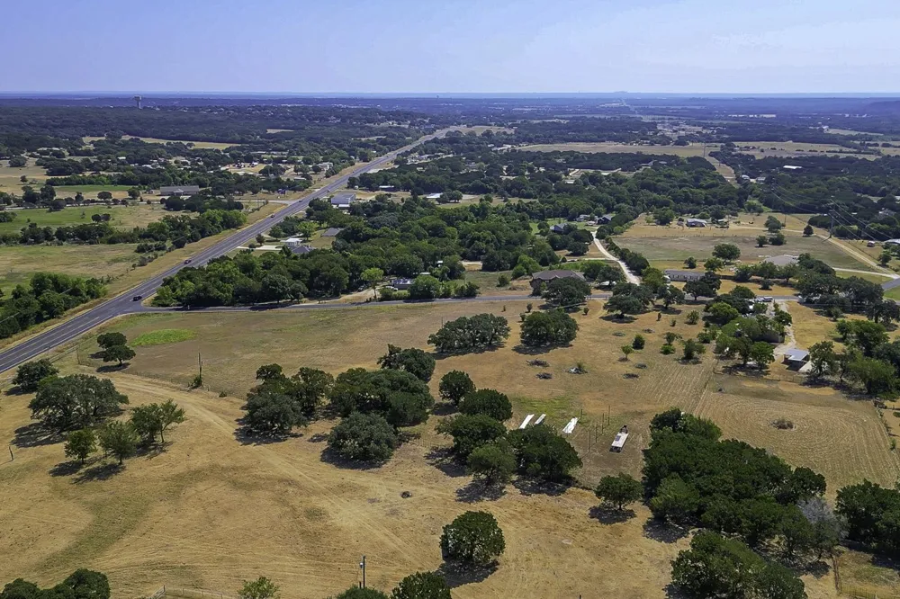D N WATTS LANE Belton, TX 76513