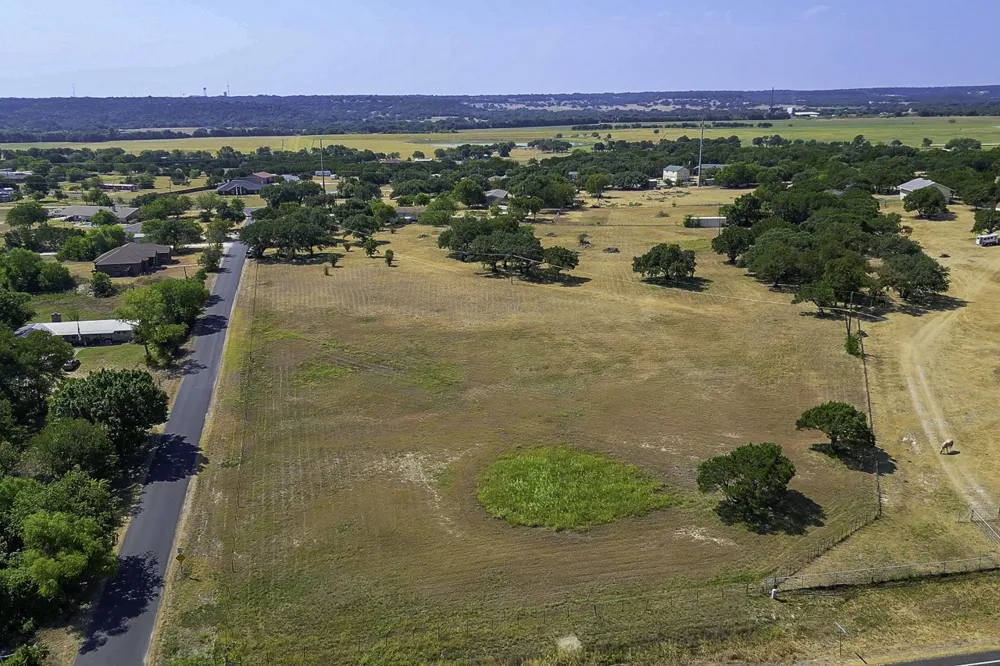 D N WATTS LANE Belton, TX 76513