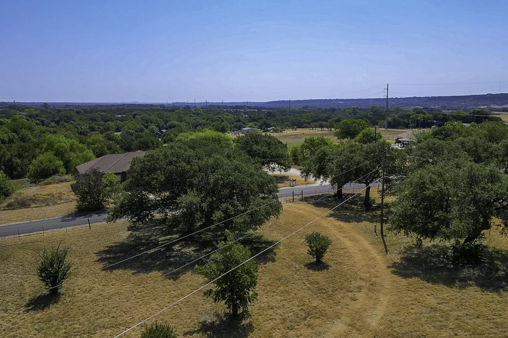 D N WATTS LANE Belton, TX 76513