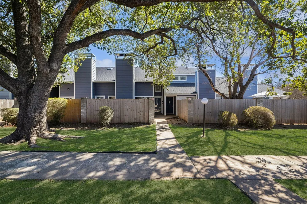 1010 W Rundberg Lane #30 Austin, TX 78758