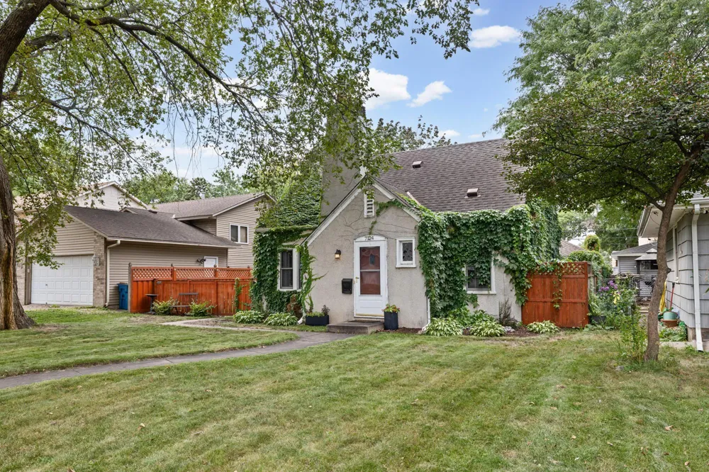 7124 1st Avenue S Richfield, MN 55423