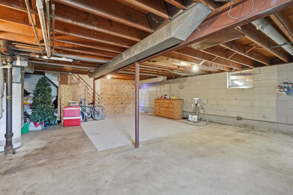 1561 Clarence Street Saint Paul, MN 55106