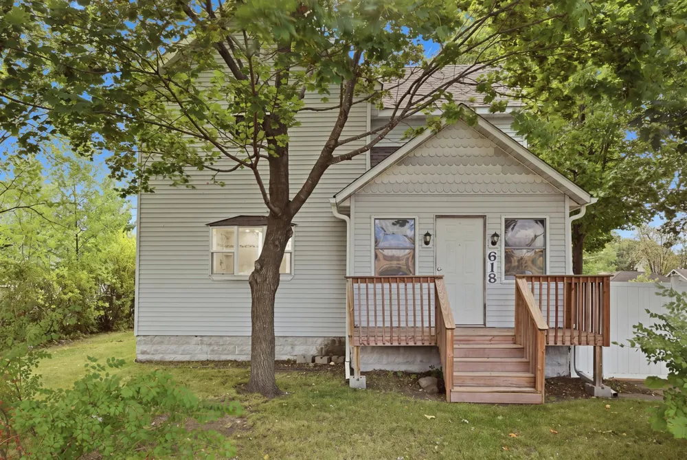 618 8th Street Brainerd, MN 56401