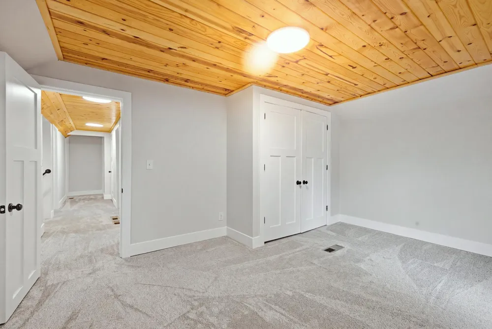 618 8th Street Brainerd, MN 56401