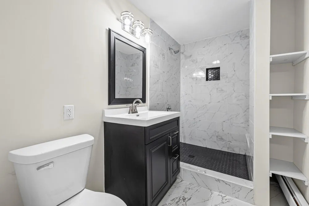 892r Marshall Avenue Saint Paul, MN 55104
