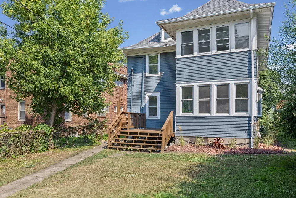 892r Marshall Avenue Saint Paul, MN 55104