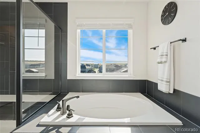 5646 S Grand Baker Court Aurora, CO 80016