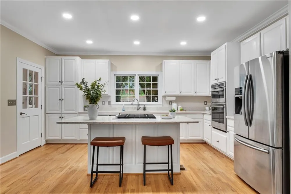 505 Middleton Place Roswell, GA 30075