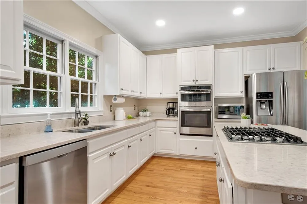 505 Middleton Place Roswell, GA 30075