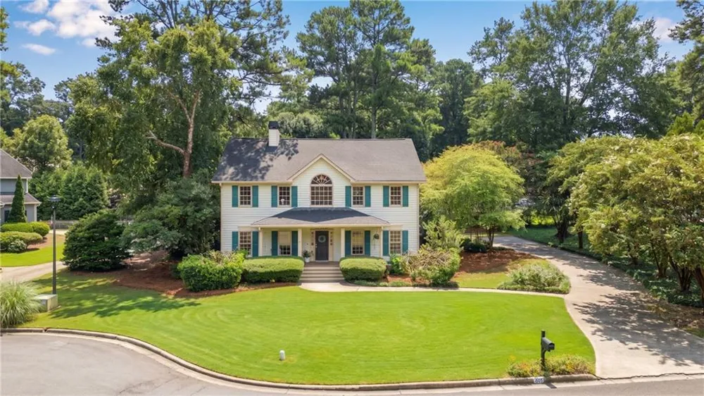 505 Middleton Place Roswell, GA 30075