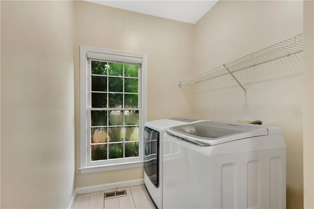 505 Middleton Place Roswell, GA 30075