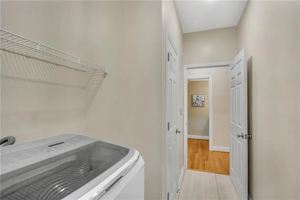 505 Middleton Place Roswell, GA 30075
