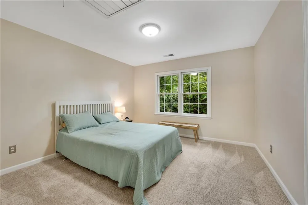 505 Middleton Place Roswell, GA 30075