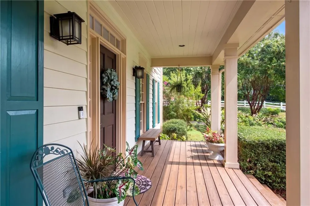505 Middleton Place Roswell, GA 30075