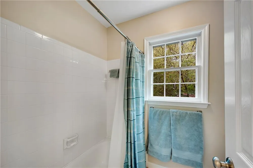 505 Middleton Place Roswell, GA 30075