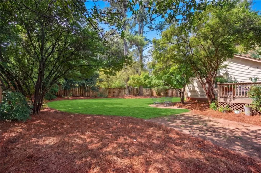 505 Middleton Place Roswell, GA 30075
