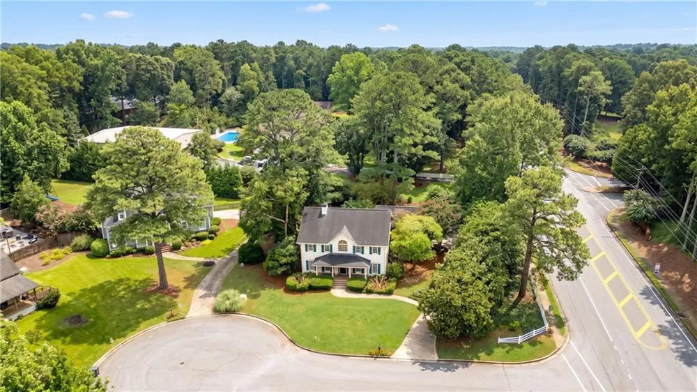 505 Middleton Place Roswell, GA 30075